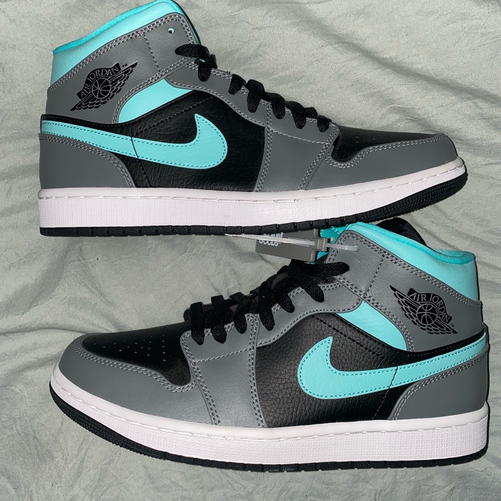 NWT Air Jordan 1’s mid